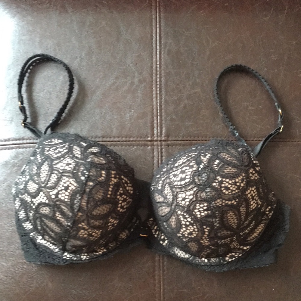 Bombshell Victoria Secret Bra